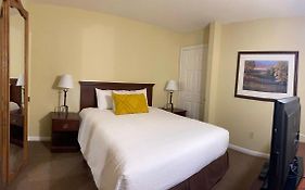 The Central Downtown Inn Suites